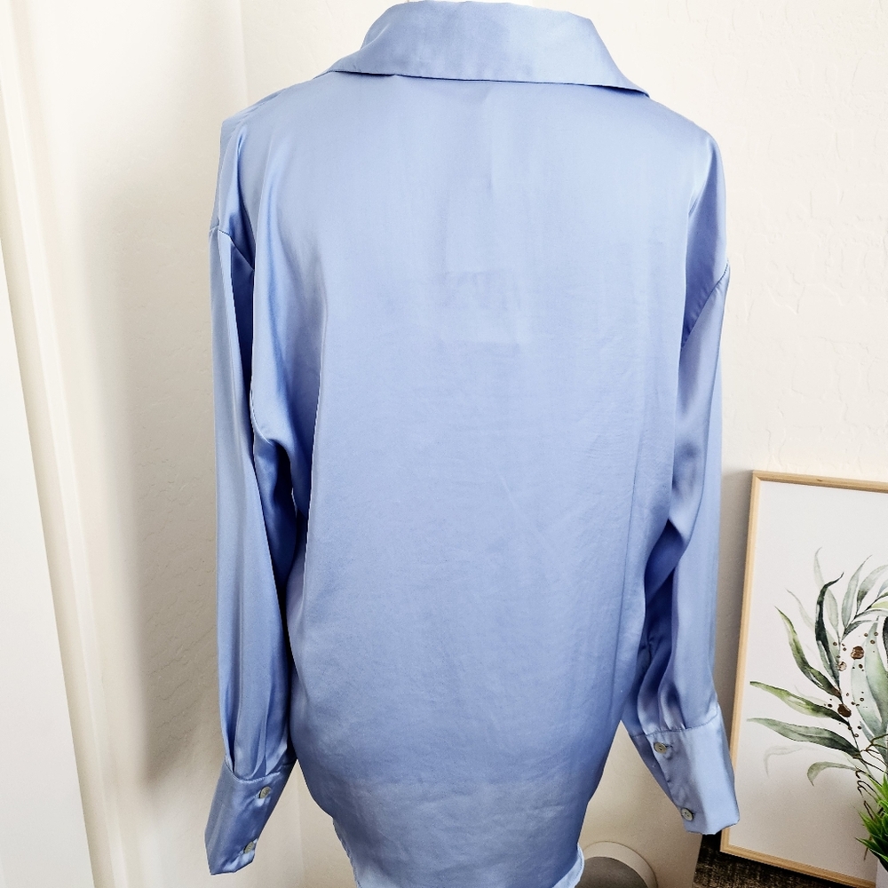 🆕️Zara Satin Sky Blue Button-Up Blouse SZ Large - Picture 6 of 12